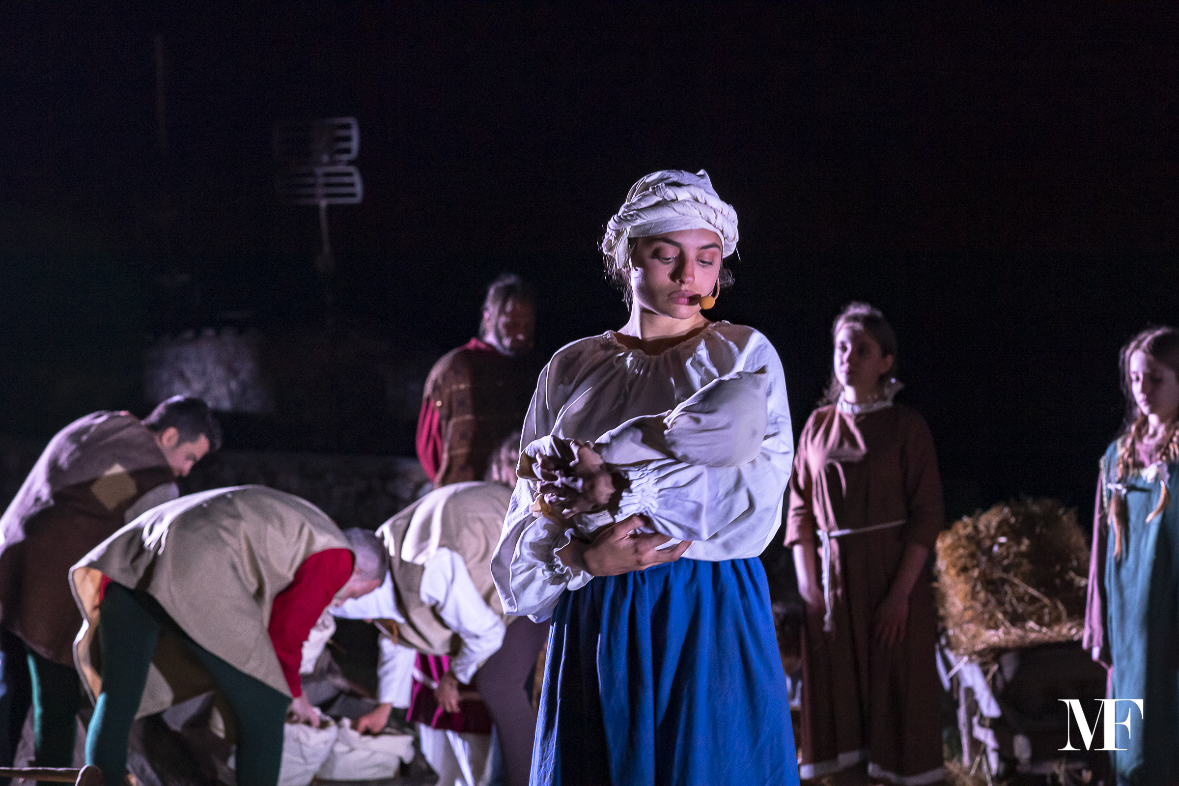 FOCUS LABORATORI: IL TEATRO MEDIEVALE
