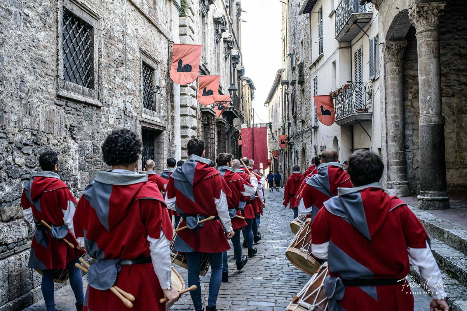 INAUGURATA LA CORSA ALL’ANELLO: ORA SPAZIO AD ARTE, CONFERENZE E VISITE GUIDATE